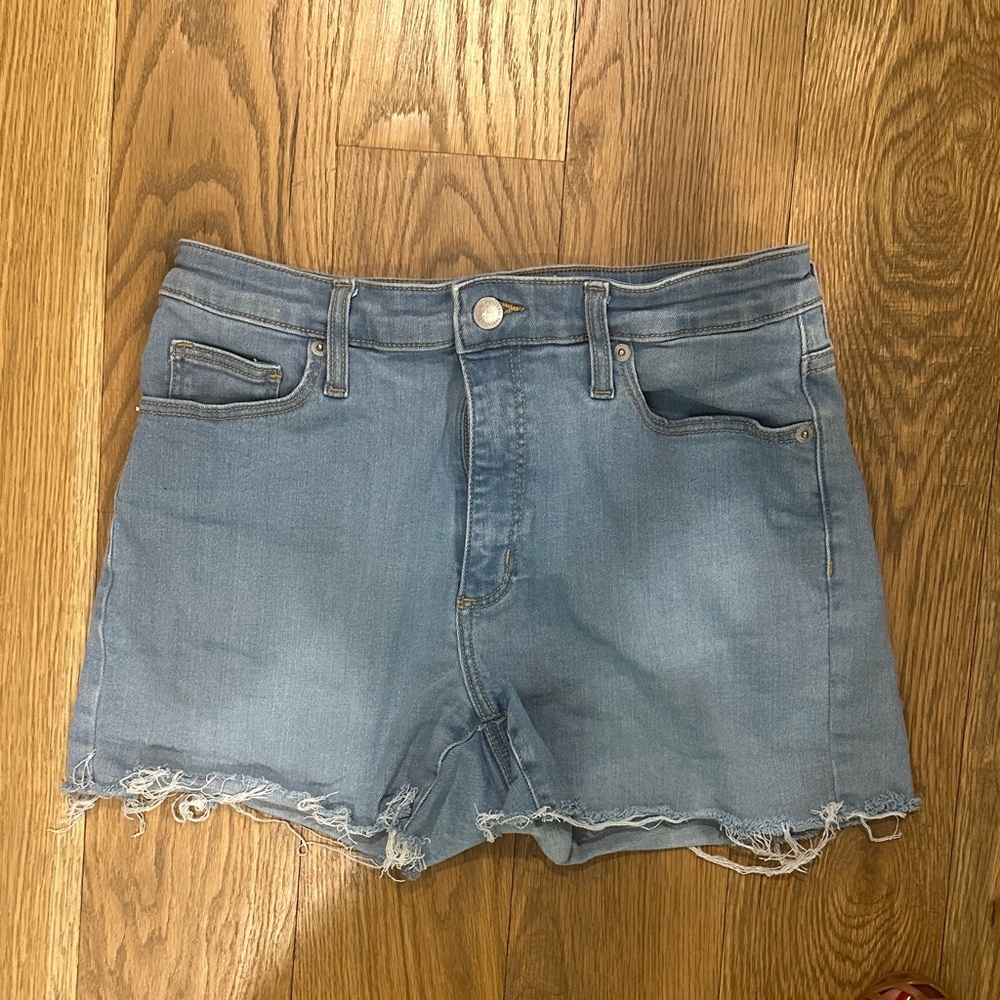 Universal Thread Light Blue Frayed Denim Shorts
